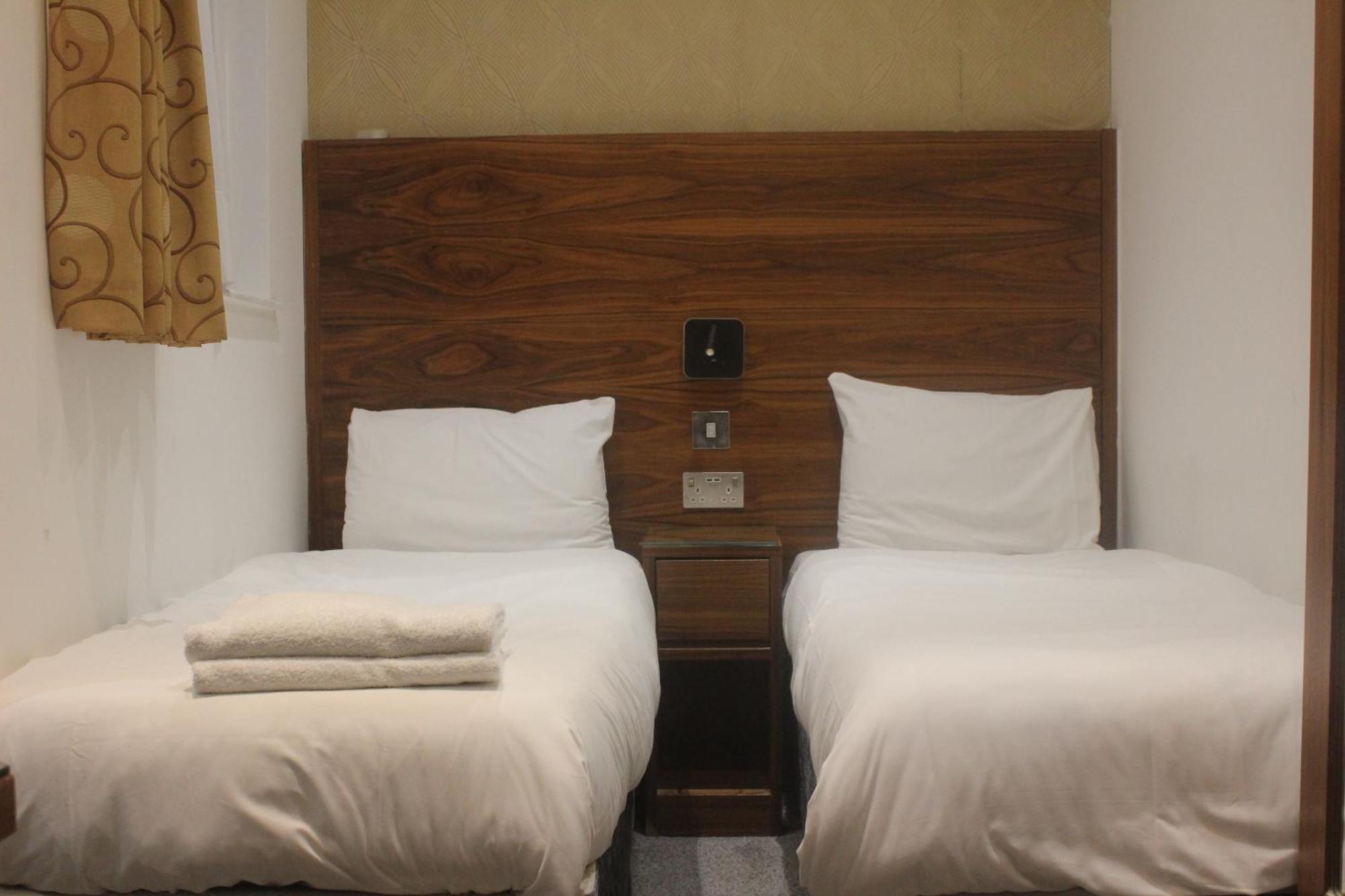 Hotel The Chapter Hotels- Princes Square *