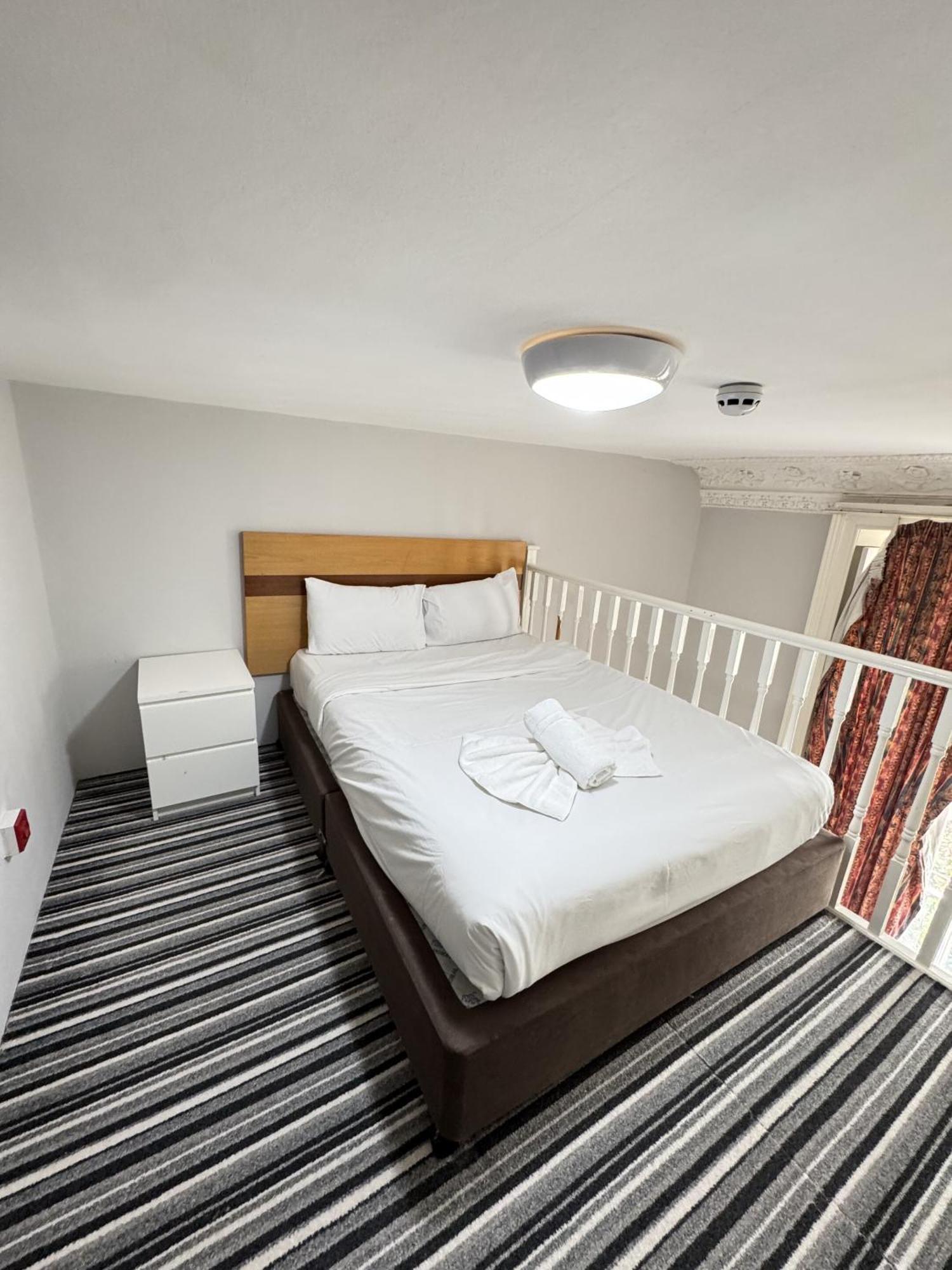 Hotel The Chapter Hotels- Princes Square *